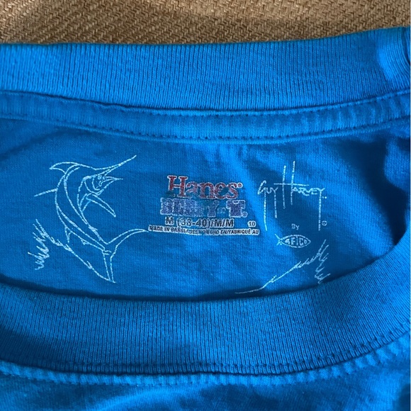 Used Guy Harvey Women’s T-Shirt - Size Medium - Picture 6 of 6